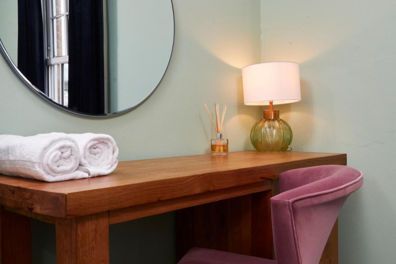 Fantastic Central Stratford Two Bedroom Apartment By Purestay Short Lets & Serviced Accommodation With Parking 外观 照片